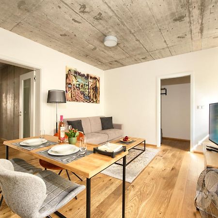 Residence Soukenicka Prague Luaran gambar