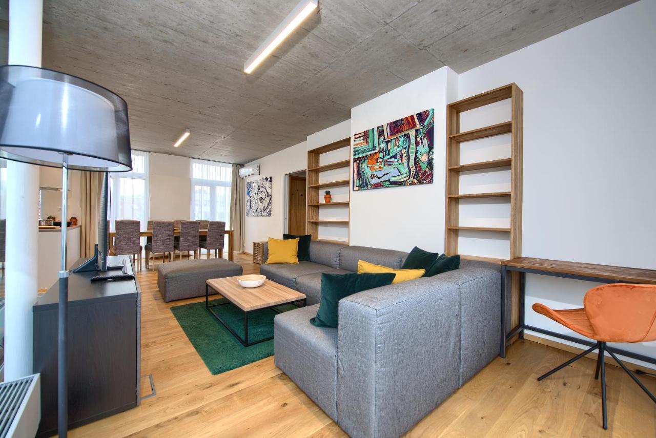 Residence Soukenicka Prague Luaran gambar